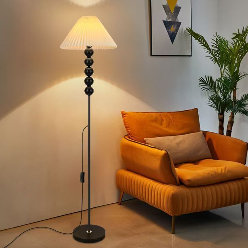 French Retro Cream Floor Lamp
